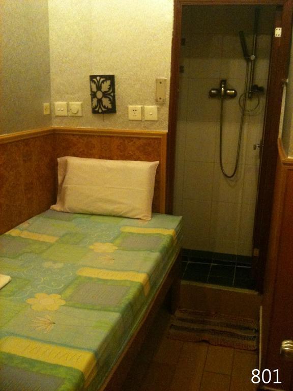 Traveller Friendship Hostel Хонконг Екстериор снимка